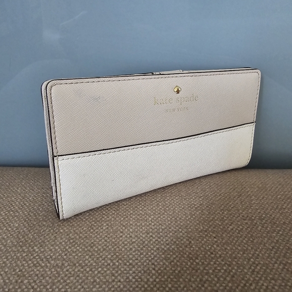 KATE SPADE GRAND STREET HAYDEN AND NIKA STONEICE WALLET - Picture 1 of 5